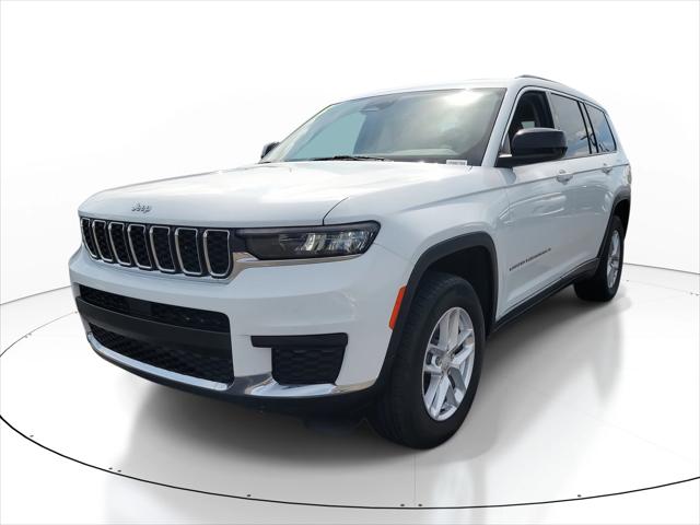 2023 Jeep Grand Cherokee L Laredo 4x2