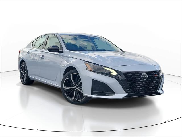 2023 Nissan Altima SR FWD