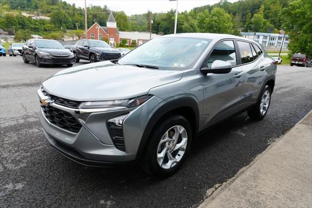 2025 Chevrolet Trax FWD LS