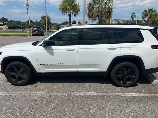 2023 Jeep Grand Cherokee L Altitude 4x2