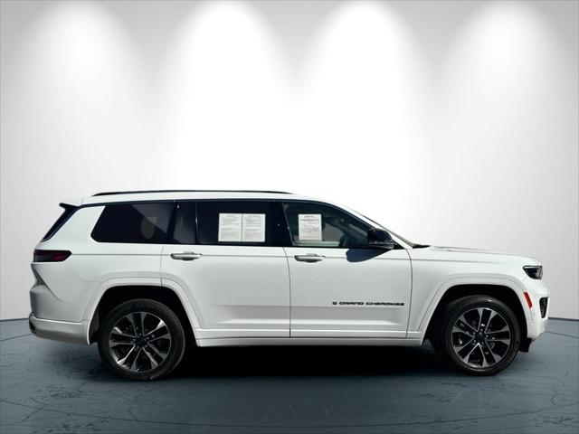 2022 Jeep Grand Cherokee L Overland 4x2 2022 Jeep Grand Cherokee L Overland 4x2