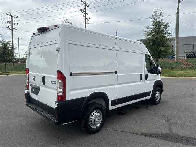 2025 Ram ProMaster Cargo Van Tradesman High Roof 136" WB w/Pass Seat