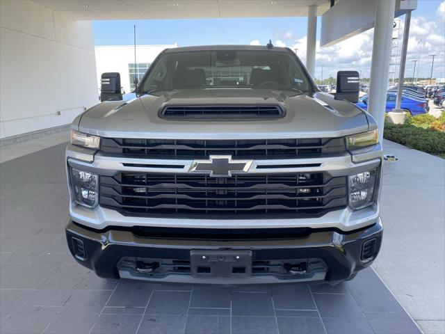 2024 Chevrolet Silverado 2500HD 2WD Crew Cab Standard Bed Custom