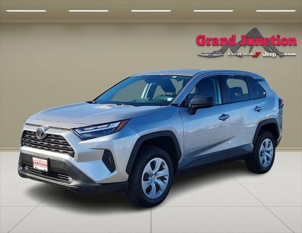 2024 Toyota RAV4 LE 2024 Toyota RAV4 LE