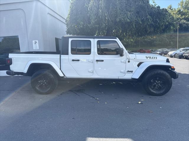 2022 Jeep Gladiator Willys 4x4 2022 Jeep Gladiator Willys 4x4