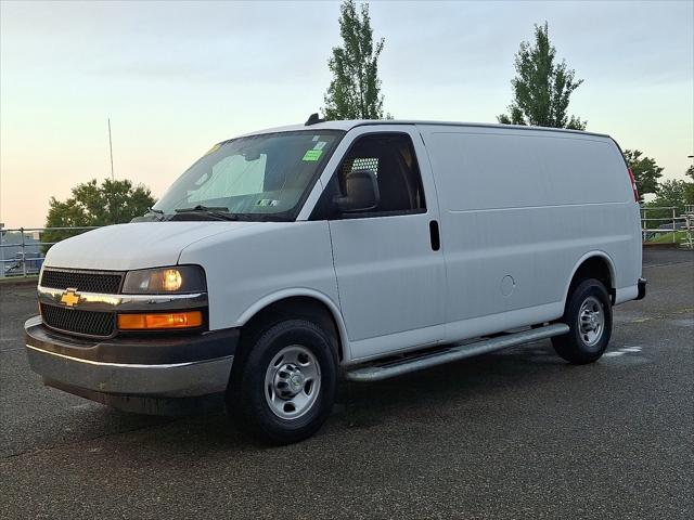 2023 Chevrolet Express Cargo RWD 2500 Regular Wheelbase WT 2023 Chevrolet Express Cargo RWD 2500 Regular Wheelbase WT