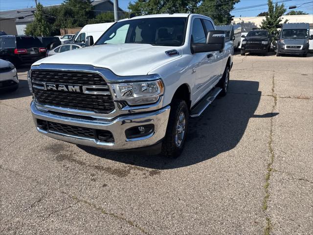 2024 RAM 2500 Big Horn Crew Cab 4x4 64 Box