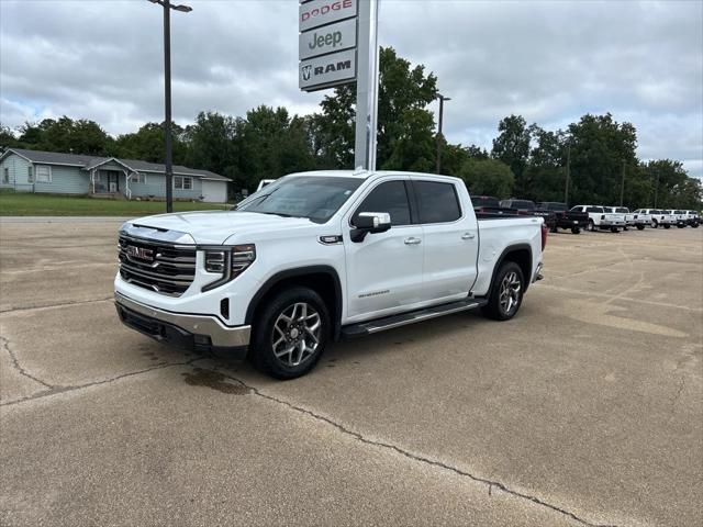 2023 GMC Sierra 1500 4WD Crew Cab Short Box SLT 2023 GMC Sierra 1500 4WD Crew Cab Short Box SLT