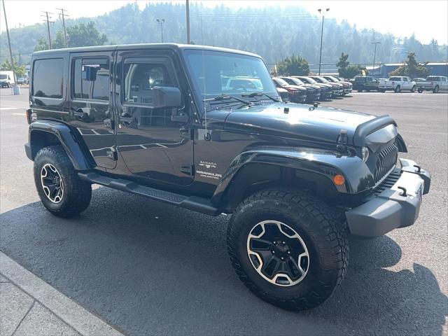 2017 Jeep Wrangler Unlimited Sahara 4x4 2017 Jeep Wrangler Unlimited Sahara 4x4