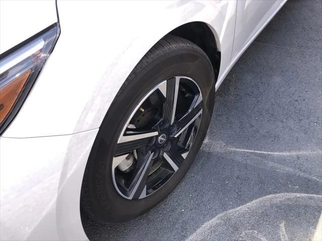 2024 Nissan Sentra SV Xtronic CVT