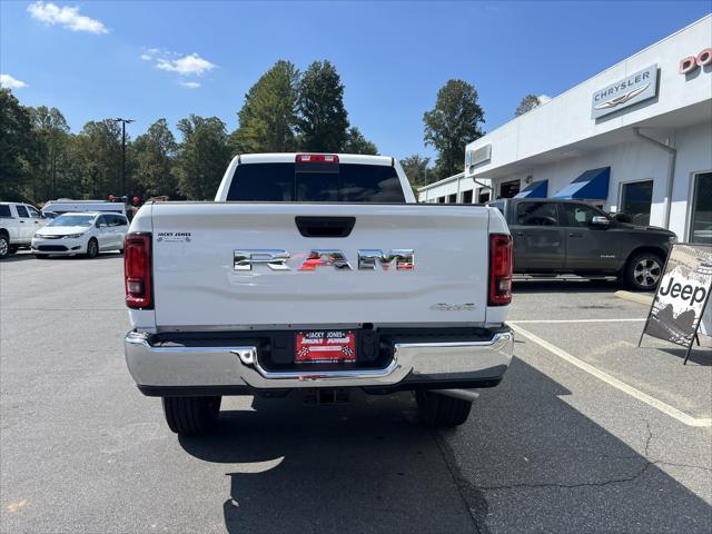 2025 RAM 2500 Tradesman Crew Cab 4x4 64 Box