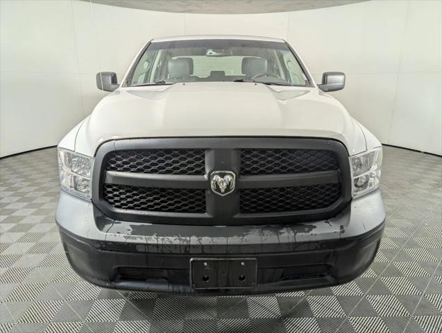 2019 RAM 1500 Classic Tradesman Quad Cab 4x2 64 Box 2019 RAM 1500 Classic Tradesman Quad Cab 4x2 64 Box