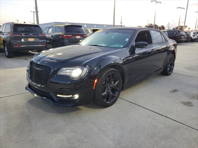 2022 Chrysler 300 S