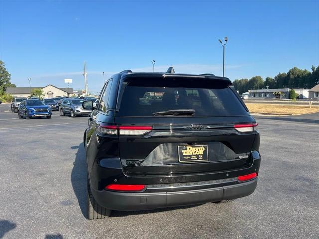 2022 Jeep Grand Cherokee Altitude 4x4