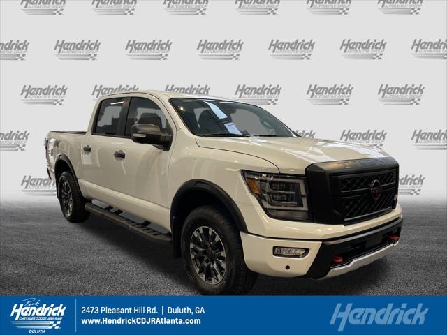 2024 Nissan TITAN Crew Cab PRO-4X 4x4