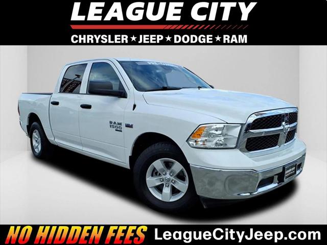 2024 RAM 1500 Classic Tradesman Crew Cab 4x2 57 Box 2024 RAM 1500 Classic Tradesman Crew Cab 4x2 57 Box