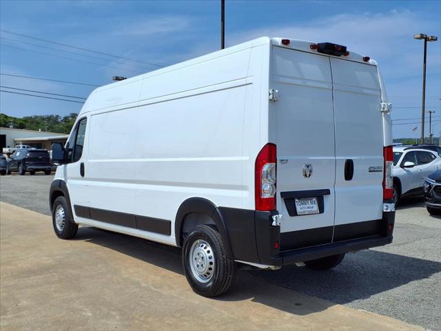 2025 RAM ProMaster 2500 Cargo Van Tradesman High Roof 159 WB w/Pass Seat