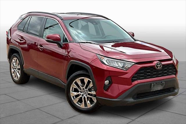 2019 Toyota RAV4 XLE Premium