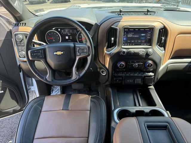2022 Chevrolet Silverado 2500HD 4WD Crew Cab Standard Bed High Country