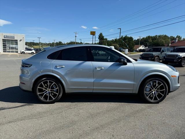 2021 Porsche Cayenne Coupe Turbo