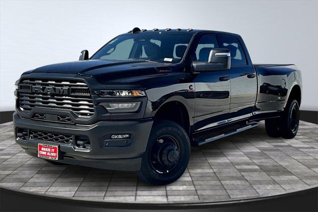 2026 RAM Ram 3500 RAM 3500 TRADESMAN CREW CAB 4X4 8 BOX