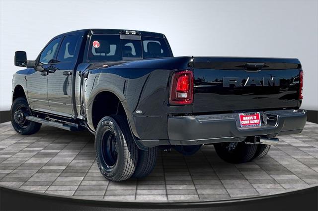 2026 RAM Ram 3500 RAM 3500 TRADESMAN CREW CAB 4X4 8 BOX