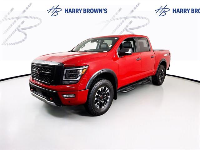 2023 Nissan TITAN Crew Cab PRO-4X 4x4 2023 Nissan TITAN Crew Cab PRO-4X 4x4