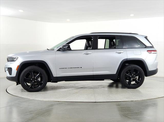 2023 Jeep Grand Cherokee Altitude 4x4