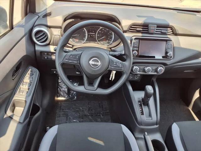 2025 Nissan Versa 1.6 S