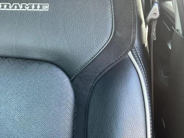 2022 Ram 1500 Laramie Crew Cab 4x4 5'7" Box