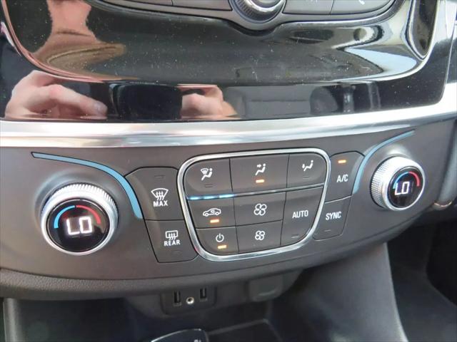 2021 Chevrolet Traverse FWD LT Cloth