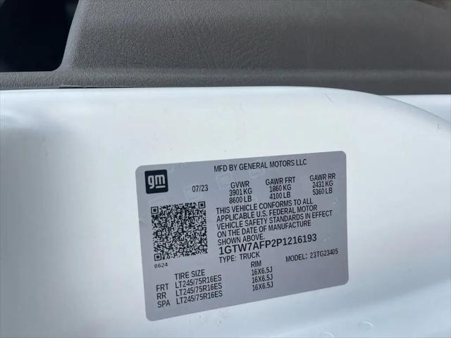2023 GMC Savana Cargo RWD 2500 Regular Wheelbase Work Van