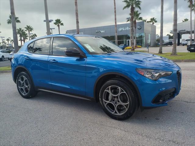 2025 Alfa Romeo Stelvio Sprint AWD