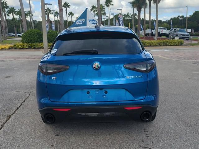 2025 Alfa Romeo Stelvio Sprint AWD
