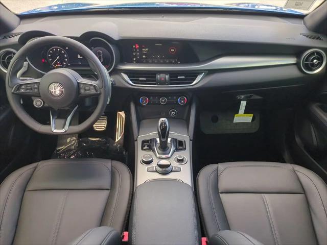 2025 Alfa Romeo Stelvio Sprint AWD