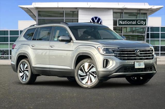 2026 Volkswagen Atlas SE with Technology