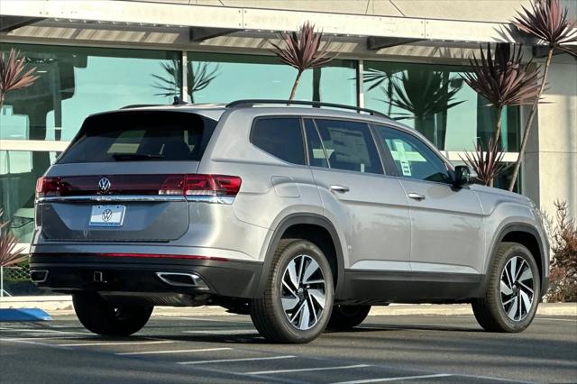 2026 Volkswagen Atlas SE with Technology