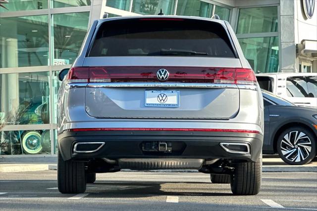 2026 Volkswagen Atlas SE with Technology