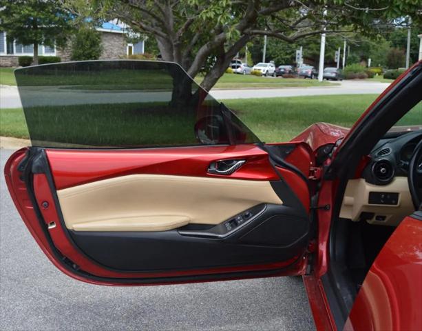 2017 Mazda MX-5 Miata RF Grand Touring