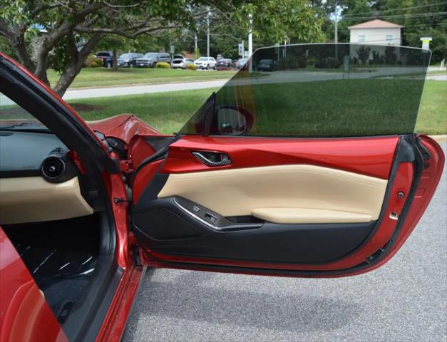 2017 Mazda MX-5 Miata RF Grand Touring