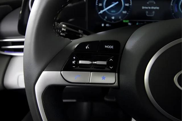 2025 Hyundai Elantra Hybrid Limited