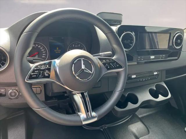 2025 Mercedes-Benz Sprinter 2500 Standard Roof 4-Cyl Diesel HO