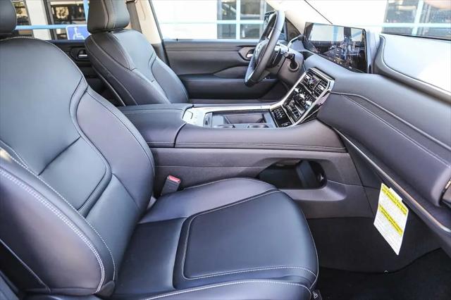 2026 Nissan Armada SV