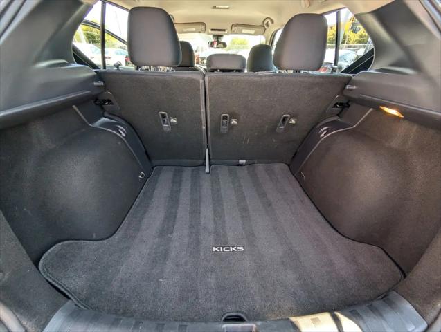 2023 Nissan Kicks S Xtronic CVT