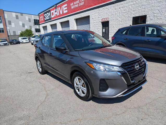 2023 Nissan Kicks S Xtronic CVT