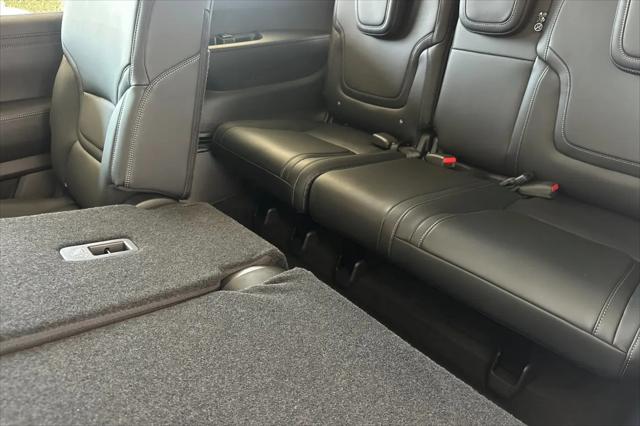 2026 Nissan Armada SV
