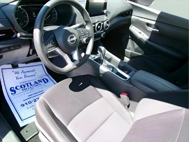 2024 Nissan Sentra SV Xtronic CVT