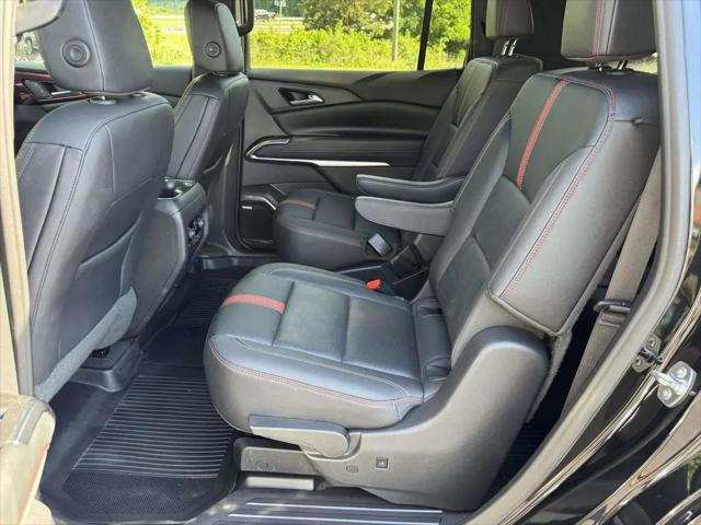 2024 Chevrolet Traverse AWD RS
