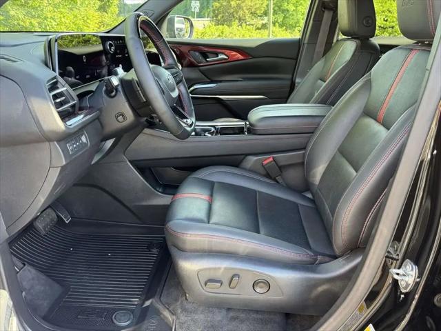 2024 Chevrolet Traverse AWD RS