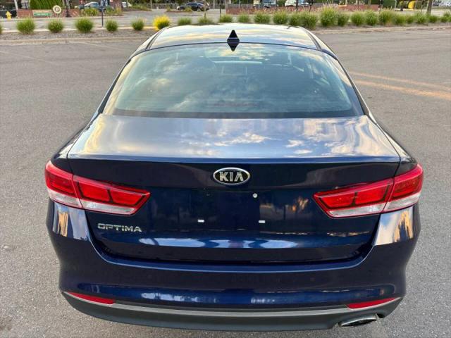 2018 Kia Optima LX